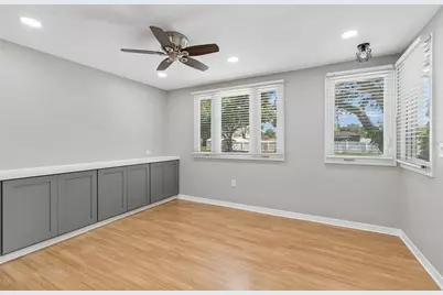 9329 Amazon Drive, New Port Richey, FL 34655 - Photo 9