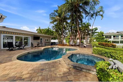 137 12th Street E, Tierra Verde, FL 33715 - Photo 19
