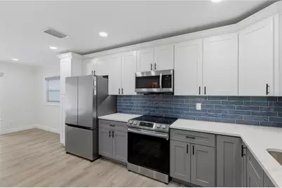 4411 15th Street N, Saint Petersburg, FL 33703 - Photo 9