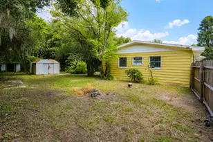 1522 Tilsen Dr, Tampa, FL 33612 - Photo 21