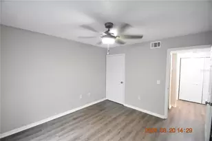 9481 Highland Oak Dr, Tampa, FL 33647 - Photo 23