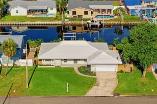 4152 13th Ln NE, Saint Petersburg, FL 33703 - Photo 1
