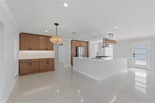 4152 13th Ln NE, Saint Petersburg, FL 33703 - Photo 9