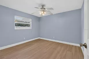 12499 82nd Terrace, Seminole, FL 33772 - Photo 17