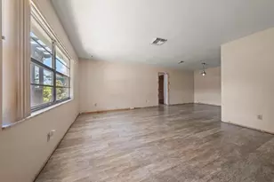 10928 118th St, Seminole, FL 33778 - Photo 19