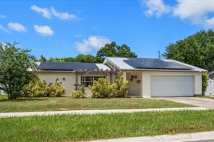 10928 118th St, Seminole, FL 33778 - Photo 1