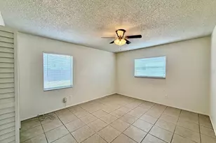3107 W Marcum St, Tampa, FL 33611 - Photo 17