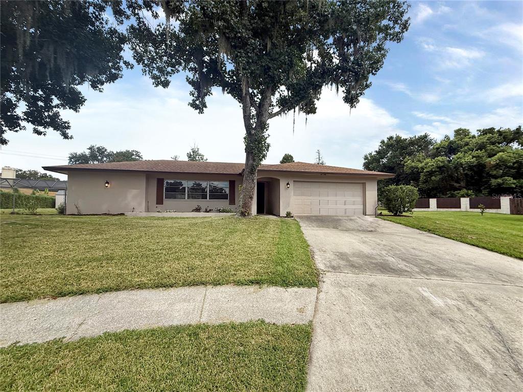 6234 Elm Square E - 6234 Elm Square E, Lakeland, FL 33813 Luxury Property | Jose Angel Pina