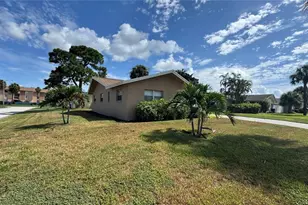 2695 58th Terrace S, Saint Petersburg, FL 33712 - Photo 3
