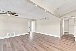13691 Serena Dr, Largo, FL 33774 - Photo 11