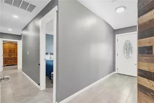 2054 Saffold Park Dr, Ruskin, FL 33570 - Photo 11