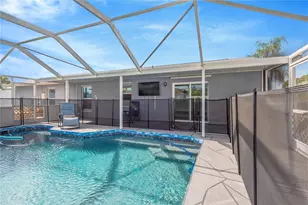 2054 Saffold Park Dr, Ruskin, FL 33570 - Photo 21