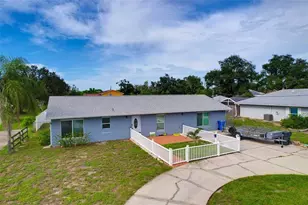 2054 Saffold Park Dr, Ruskin, FL 33570 - Photo 1
