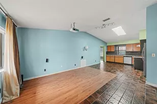 21502 Northwood Dr, Lutz, FL 33549 - Photo 5