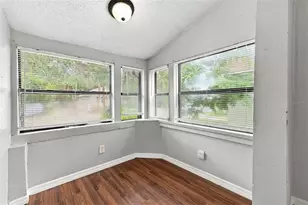 1521 12th St S, Saint Petersburg, FL 33705 - Photo 13
