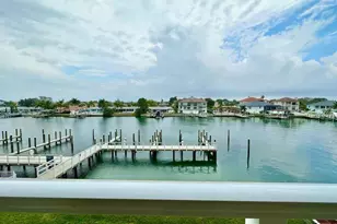 125 Island Way, Clearwater, FL 33767 - Photo 7