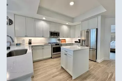 125 Island Way #305, Clearwater, FL 33767 - Photo 9