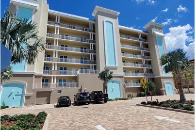 125 Island Way #305, Clearwater, FL 33767 - Photo 1