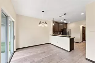 1403 Trailwater St, Ruskin, FL 33570 - Photo 13