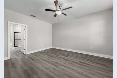 2411 Gallagher Road, Dover, FL 33527 - Photo 5