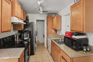 94 E 18th St, Apopka, FL 32703 - Photo 7