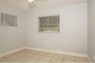 3816 Melgert Lane, Sarasota, FL 34235 - Photo 11
