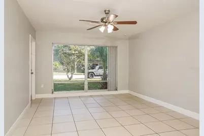 3816 Melgert Lane, Sarasota, FL 34235 - Photo 7