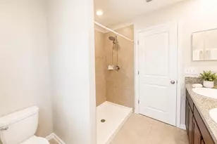 7422 Evening Primrose Ct, Tampa, FL 33619 - Photo 13