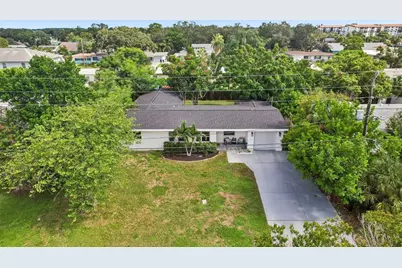 10791 Temple Terrace, Seminole, FL 33772 - Photo 29