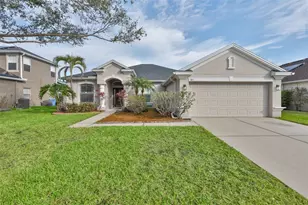823 Seminole Sky Dr, Ruskin, FL 33570 - Photo 1