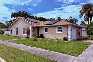 914 Nicholson St, Clearwater, FL 33755 - Photo 1