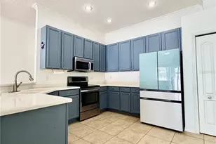 12140 Tasha Ct, New Port Richey, FL 34654 - Photo 3