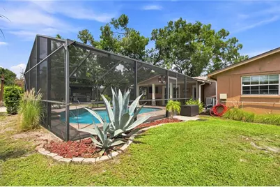 9020 Auburn Way, Tampa, FL 33615 - Photo 65