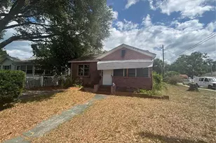 698 Paris Ave S, Saint Petersburg, FL 33701 - Photo 1