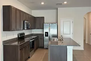 2913 Beluga Bay Dr, Odessa, FL 33556 - Photo 7