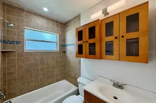 5560 14th Ave N, Saint Petersburg, FL 33710 - Photo 15