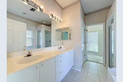 9250 NW 13th Avenue Circle, Bradenton, FL 34209 - Photo 11