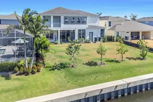1016 Signet Dr, Apollo Beach, FL 33572 - Photo 85