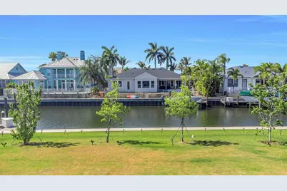1016 Signet Drive, Apollo Beach, FL 33572 - Photo 79