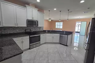 11114 Hartford Fern Dr, Riverview, FL 33569 - Photo 5