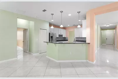 11114 Hartford Fern Drive, Riverview, FL 33569 - Photo 13