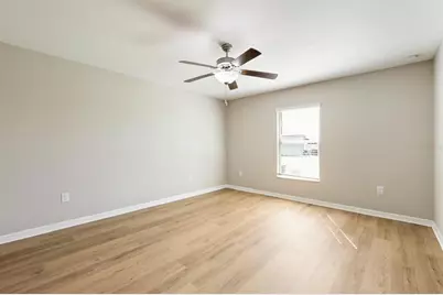 9728 Channing Hill Drive, Ruskin, FL 33573 - Photo 15
