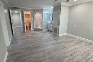 8715 Driftwood Dr, Tampa, FL 33615 - Photo 13