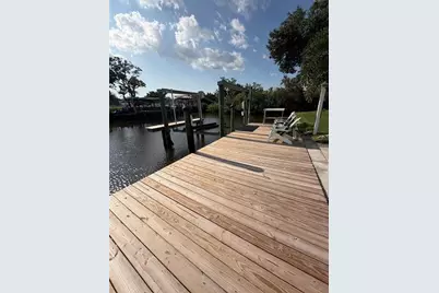 8715 Driftwood Drive, Tampa, FL 33615 - Photo 39