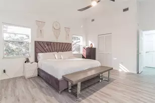 4204 Elba Pl, Valrico, FL 33596 - Photo 11