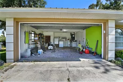 510 Cloverleaf Drive, Lithia, FL 33547 - Photo 37