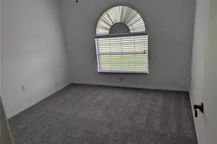 510 Cloverleaf Dr, Lithia, FL 33547 - Photo 7