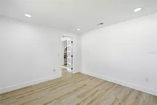 848 Olympia Rd, Venice, FL 34293 - Photo 29