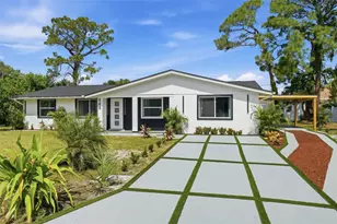 848 Olympia Rd, Venice, FL 34293 - Photo 5