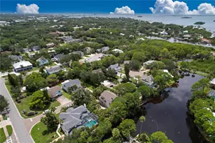 777 Claudia Ln, Palm Harbor, FL 34683 - Photo 53